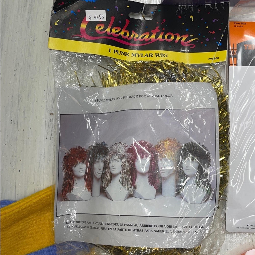 Halloween Costume and Decor Bundle - Picture 7 of 11